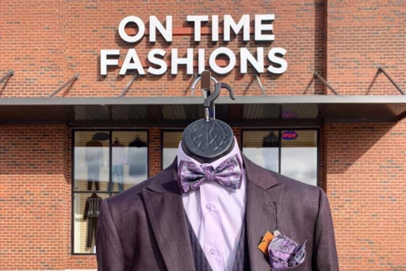 Old Time Fashion: Vintage Style in Statesboro